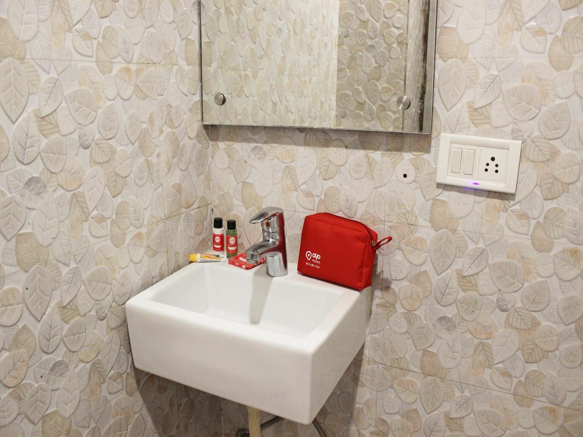 Oyo Rooms New Delhi Railway Station Zewnętrze zdjęcie
